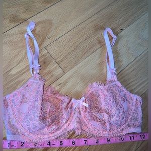Victoria’s Secret lace bra
